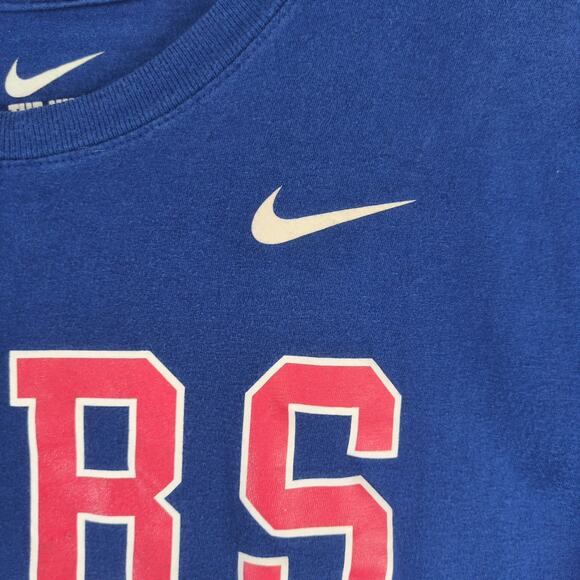 The Nike Tee Athletic Cut Chicago Cubs Baseball Men's L Graphic T-Shirt Blue MLB - Picture 7 of 10